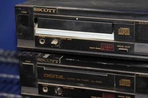 lot 99 image: Miscellaneous Lot of Vintage Pro Audio Items - As Pictured