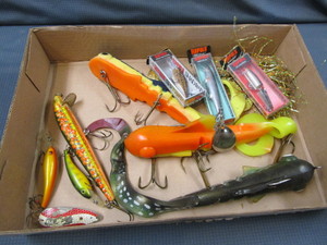lot 69 image: Lures