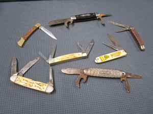 lot 111 image: Vintage Pocket Knives