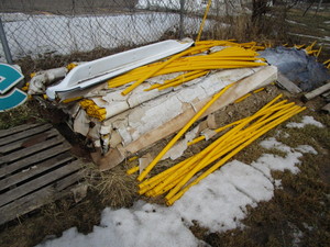 lot 118 image: Guy Line Markers