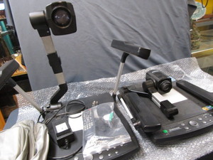 lot 147 image: Digital Projector