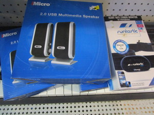 lot 165 image: USB Speakers, Monitors