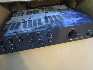 lot 168 image: TOA Amplifier