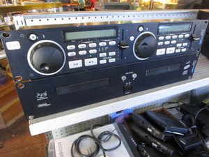 lot 175 image: CD Player