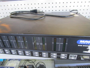 lot 178 image: Digital Mixer