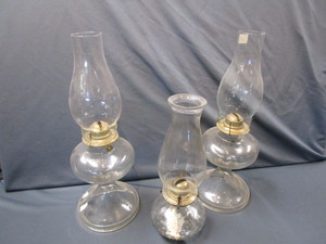 lot 30 image: Kerosene Lamps