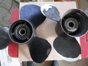 lot 246 image: Used Props