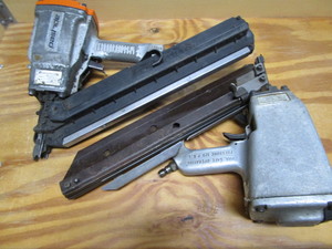 lot 257 image: Paslode Angle Nailers