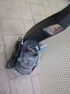 lot 277 image: Bissell Floor Cleaner