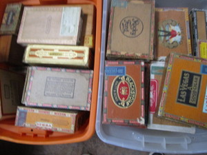 lot 290 image: Cigar Boxes