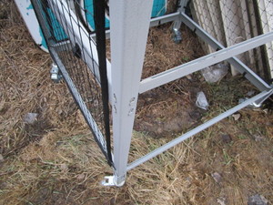 lot 313 image: Wire Rack