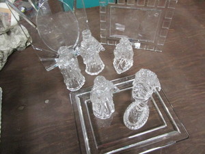 lot 384 image: Waterford Nativity, Frames