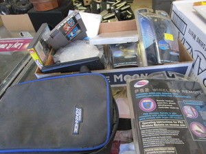 lot 409 image: PS2 Link Up