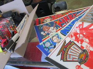 lot 412 image: Nascar & Pennants