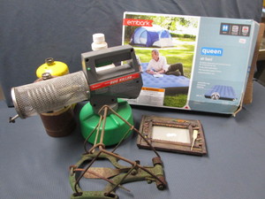 lot 468 image: Qu Airbed, Fogger, Trap