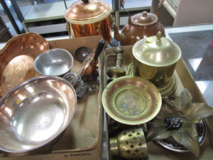 lot 502 image: Metalware