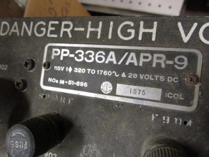 lot 526 image: Vintage -Radar Tuner