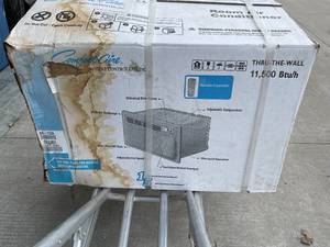 Comfort-Aire Air Conditioner