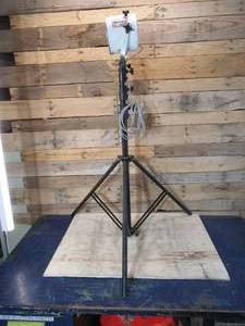 lot 5 image: Paul C. Buff White Lightning 10,000 BCPS Studio Flash WL10000 W LS3900 Tripod