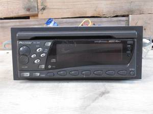 lot 23 image: Pioneer DEH-46DH High power cd player with fmam tune - mosfet 45w x 4