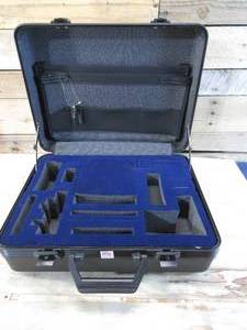 lot 40 image: 18 x 14 x 7 security hard case with Lock and Key made in USA