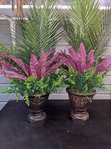 lot 53 image: Set of 2 Nearly Natural 6828 Mixed Areca Palm, Fern & Peacock with Planter, 27,Green
