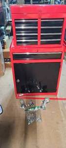 lot 9 image: Big Red Tool Cart with 8 Drawers in Top Chest