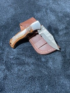 Custom Damascus Steel Pocket Knife