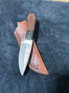 Custom Damascus Steel Knife