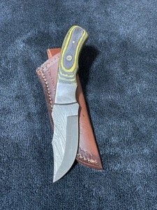 Custom Damascus Steel Knife