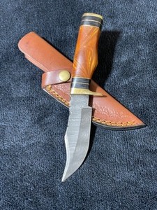 Custom Damascus Steel Hunting Knife