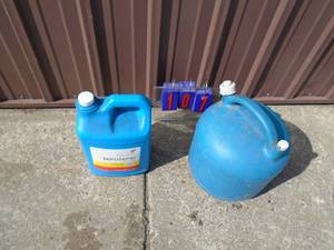 Qty of 2 kerosene cans. Both are full. As shown.