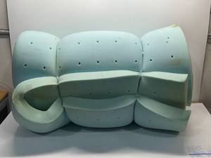 lot 16 image: Memory Foam Mattress Topper