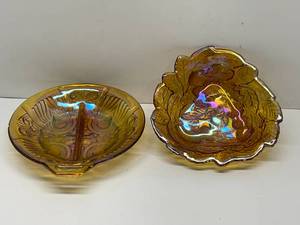 lot 37 image: Vintage Carnival Glass Candy Dishes