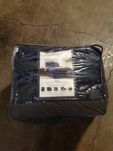 KIng 8pc Sanford Comforter Set - Threshold (new) review all pictures