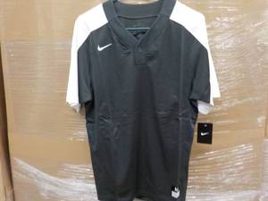 6 NIKE Dri Fit size Mens M Athleti...
