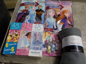 Frozen and Fleece Throw...