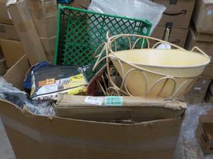 Pallet Lot of Overstocks and Return...