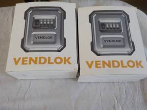 2 Venloks...