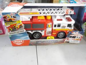 Dickie Toys Firetruck...