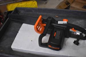 Electric chainsaw