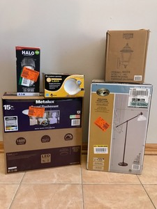 Customer Return Box Lot #6 -  Lighting