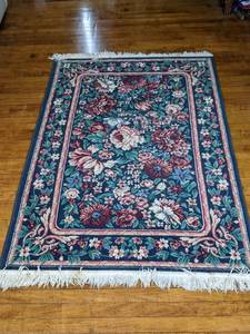 lot 77 image: Cairo My Garden Navy 45-Inch x 66-Inch Area Rug