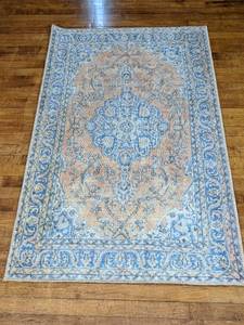 lot 81 image: Afshar Collection by Momeni Area Rug 3 Ft x 5 Ft