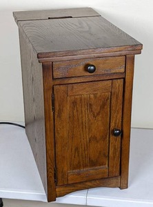 lot 50 image: Ashley Laflorn Collection Chair Side End Table
