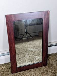 lot 123 image: Stunning Large Wood-Style Framed Wall Mirror