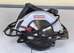 lot 38 image: Craftsman 12amp 7.25 Corded Circular Saw