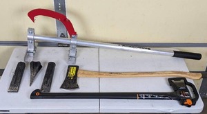 lot 135 image: Collection of Wood Splitting Tools Fiskars Axe, Collins Axe, Wood Chuck and More