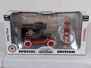 lot 83 image: Gearbox Special Edition Die-Cast Metal Coin Bank - 1912 Ford Model T Delivery Car and Wayne Gas Pump Replicas - New in Box