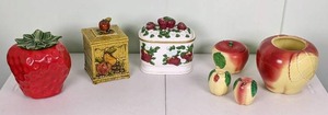 lot 137 image: Assortment of Decorative CookieStorage Jars